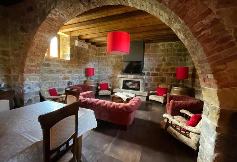 אתר נופש Antico Borgo Buonanotte