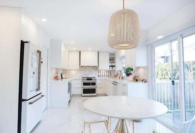 Steveston Village Bed And Breakfast