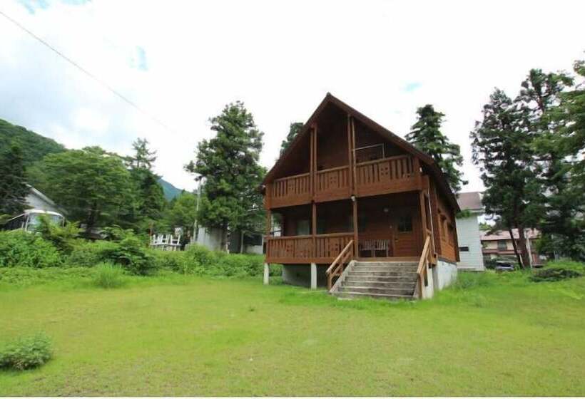 Swiss Chalet Hakuba