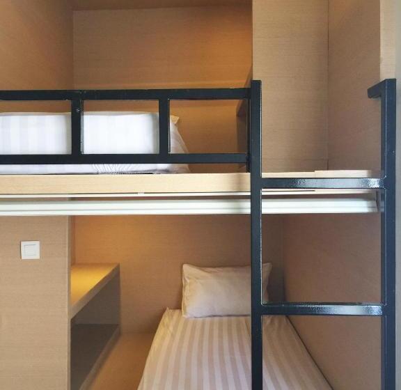 Xoxo Kuta Legian Hostel