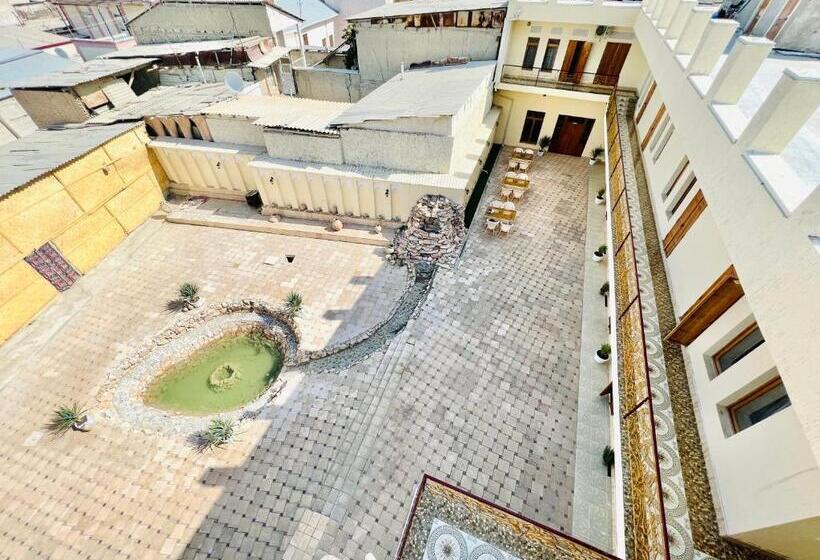 בית מלון כפרי Lola Boutique