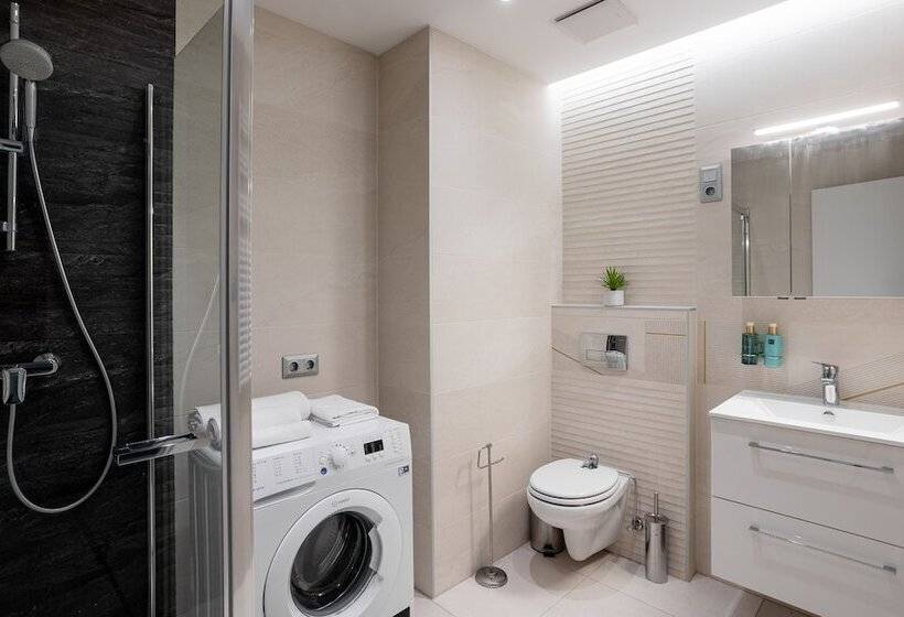 Avand Apartments Debrecen