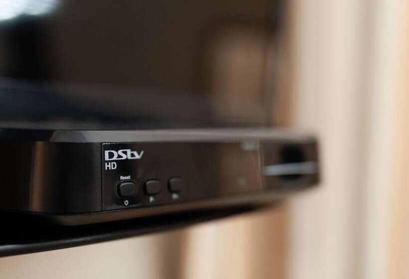 Bayside Hotel Pine Street