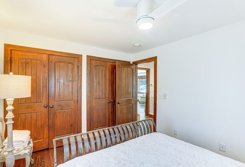 Beautiful Blowing Rock Home W/ Private Deck!