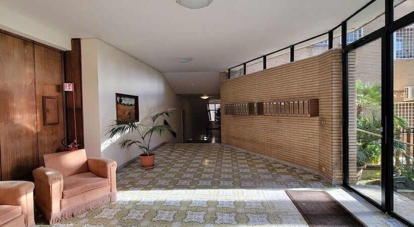 ベッドアンドブレックファースト Bnb Rooms And Comfort