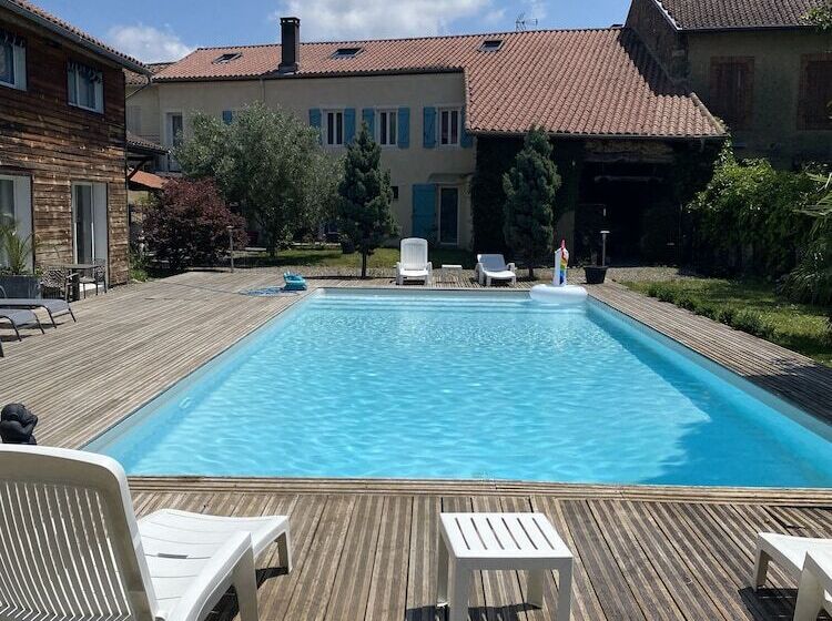 ベッドアンドブレックファースト La Cour Des Saligues