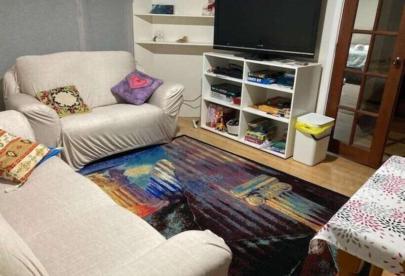 Bed and Breakfast Harewood S Hideaway