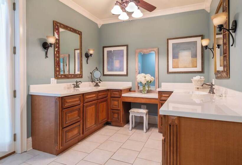 مبيت وإفطار The Sage Cottage