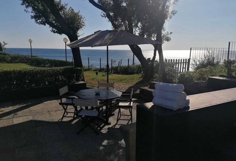 تختخواب و صبحانه Villa Domus 1938