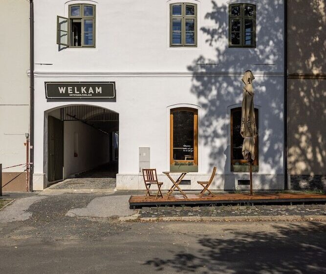 住宿加早餐  Welkam