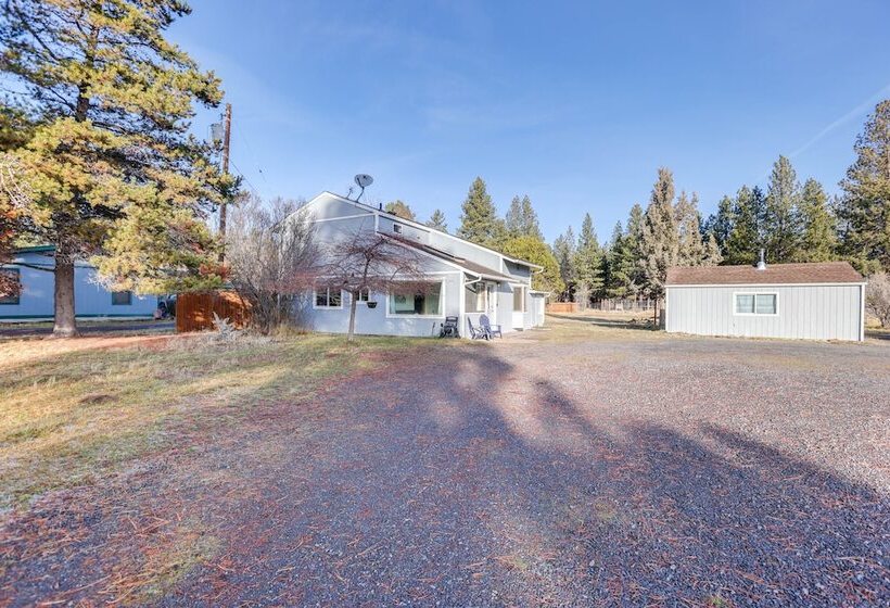 Bend Home W/ Fire Pit, 4 Mi To High Desert Museum!
