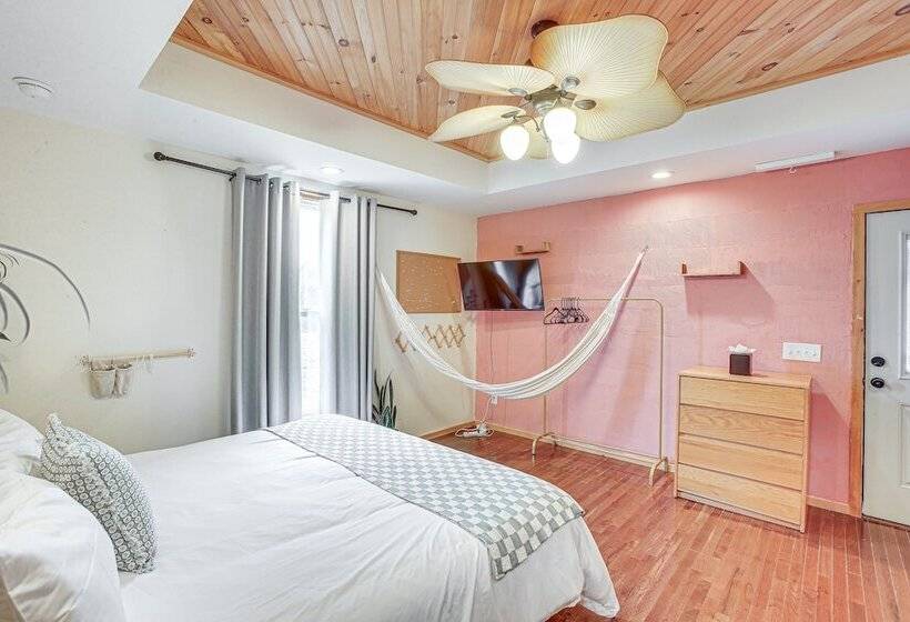 Bethpage Home W/ Private Hot Tub & Game Room!