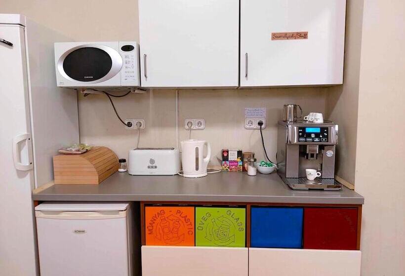 Общежитие Blacksheep Budapest Smart Rooms