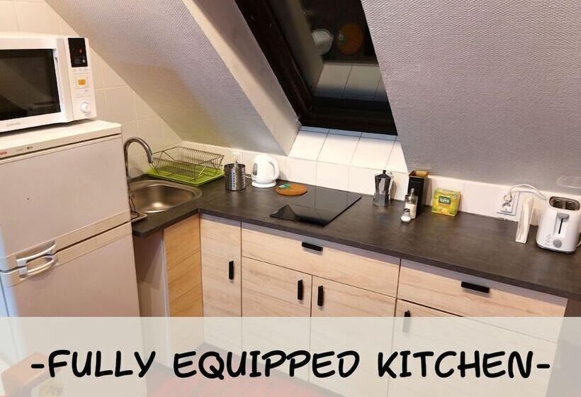 Общежитие Blacksheep Budapest Smart Rooms