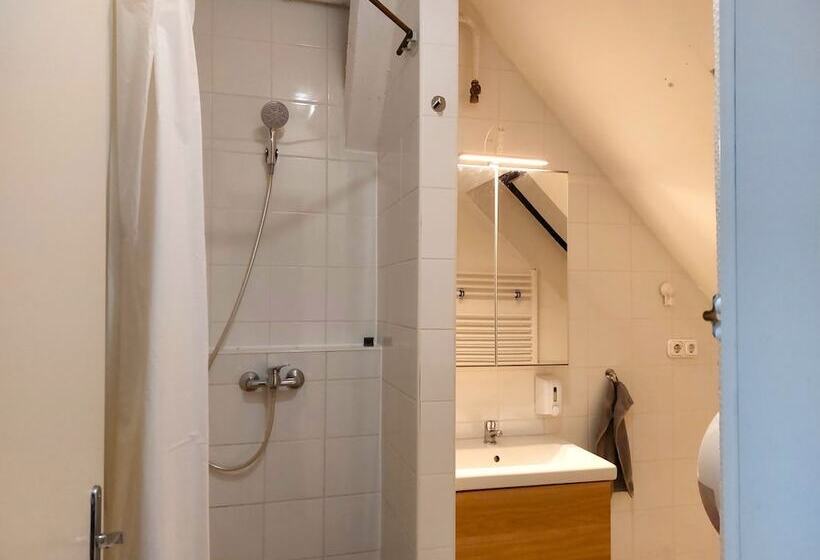 Общежитие Blacksheep Budapest Smart Rooms