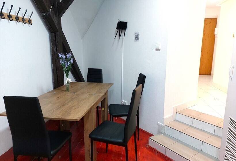 Общежитие Blacksheep Budapest Smart Rooms