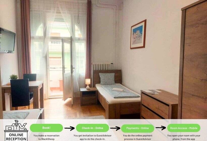 Общежитие Blacksheep Budapest Smart Rooms