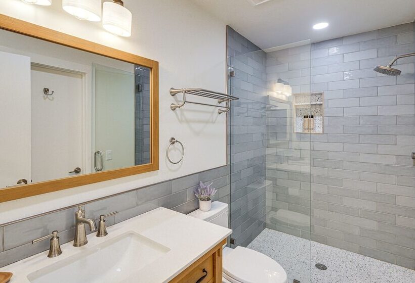 Bright Ketchum Retreat W/ Views & Private Hot Tub!