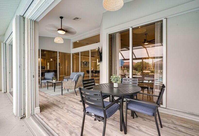 Canal Front Home In Sw Cape Coral W/ Private Pool