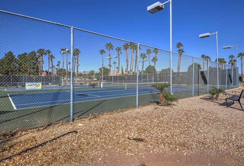 Cathedral City Home W/ Private Pool   Near Golf