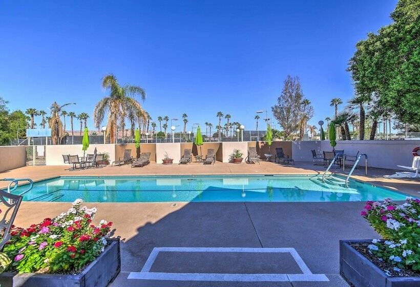 Cathedral City Home W/ Private Pool   Near Golf