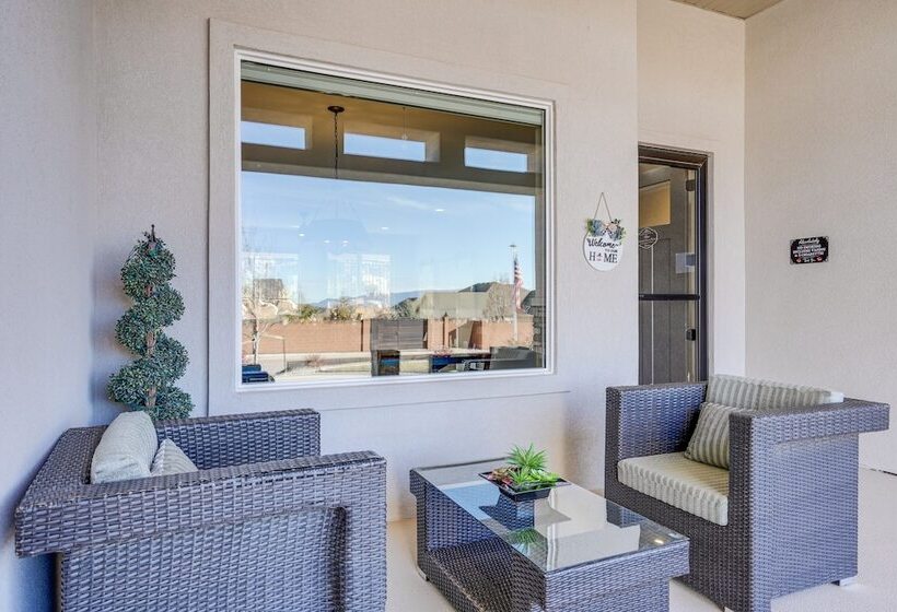 Cedar City Home W/ Mountain Views + Hiking Trails!