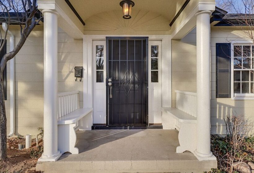 Centrally Located Reno House < 1 Mi To Midtown