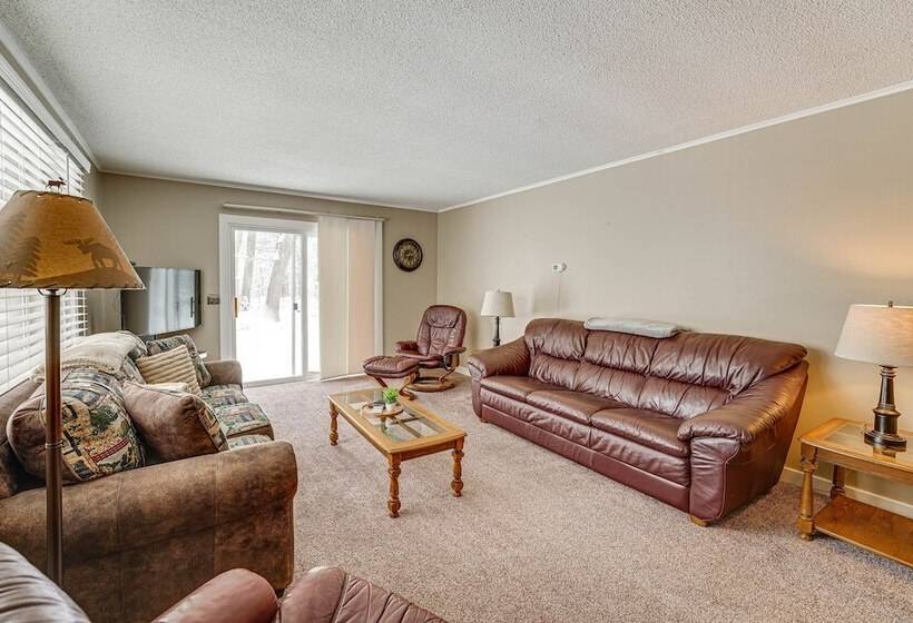 Baldwin Cabin W/ Fire Pit ~ 4 Mi To Big Star Lake!