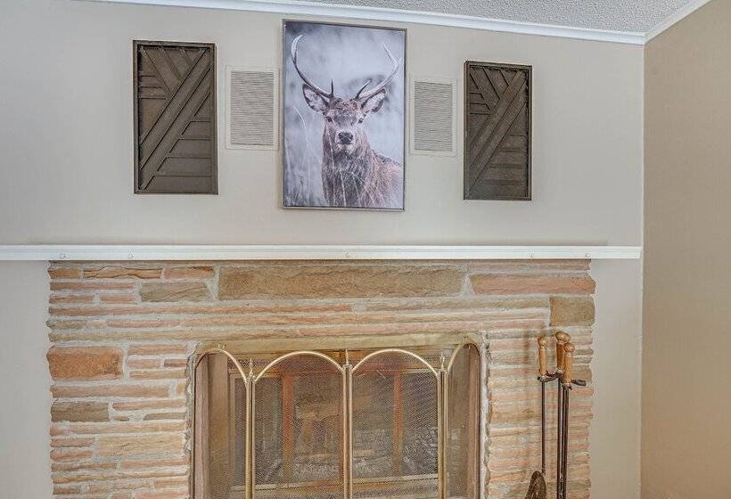 Baldwin Cabin W/ Fire Pit ~ 4 Mi To Big Star Lake!