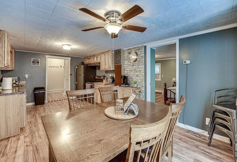 Baldwin Cabin W/ Fire Pit ~ 4 Mi To Big Star Lake!