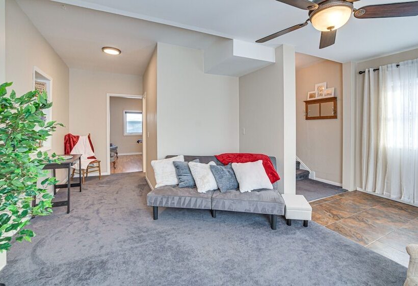 Charming Crookston Home: Walk To Downtown!