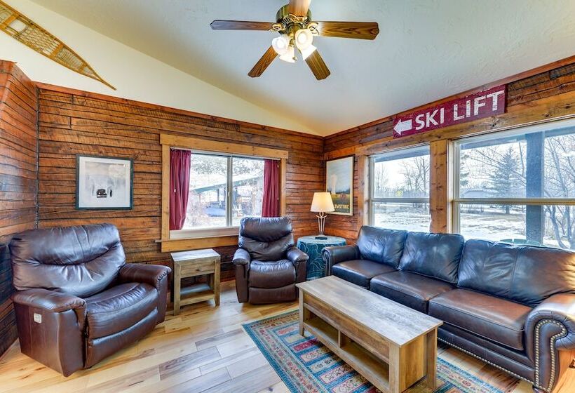 Charming Duplex W/ Patio: 12 Mi To Grand Targhee!
