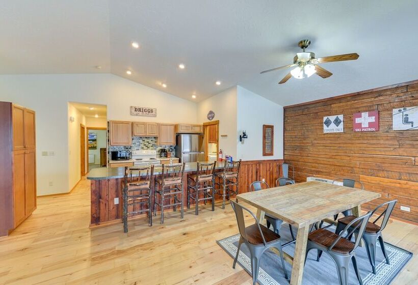 Charming Duplex W/ Patio: 12 Mi To Grand Targhee!