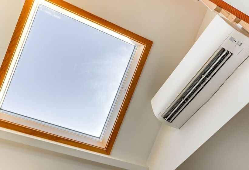 Charming Old Lyme Cottage, Steps To Private Beach!