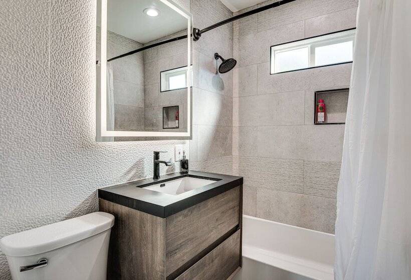 Charming Whittier Home W/ Views: 17 Mi To La