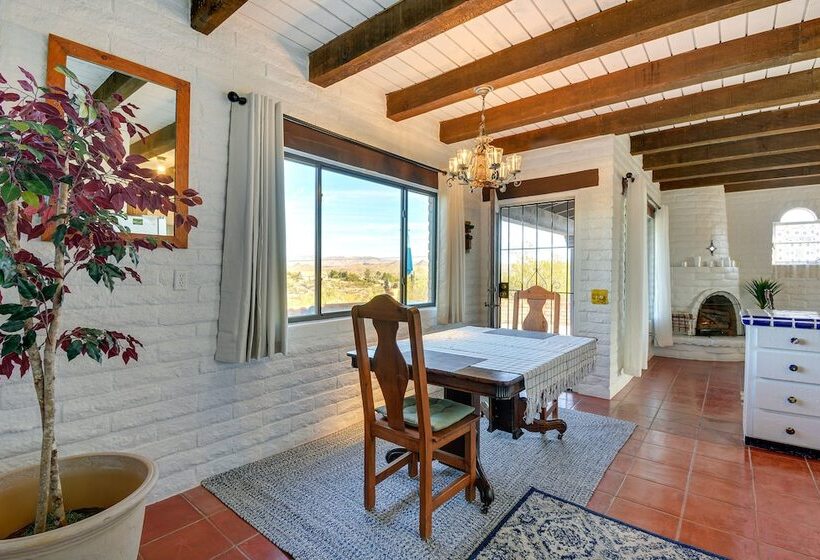 Charming Wickenburg Villa W/ Casita & Private Pool