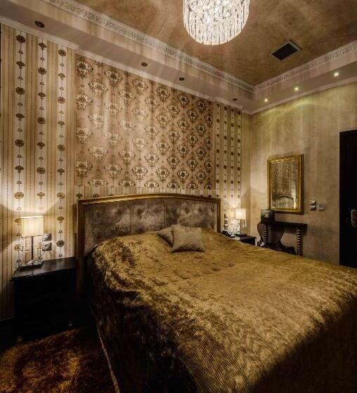 Chateau Rond Boutique Hotel & Spa