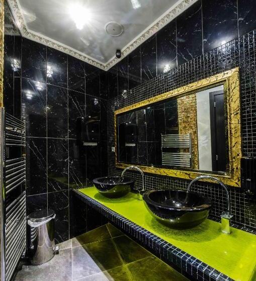 Chateau Rond Boutique Hotel & Spa