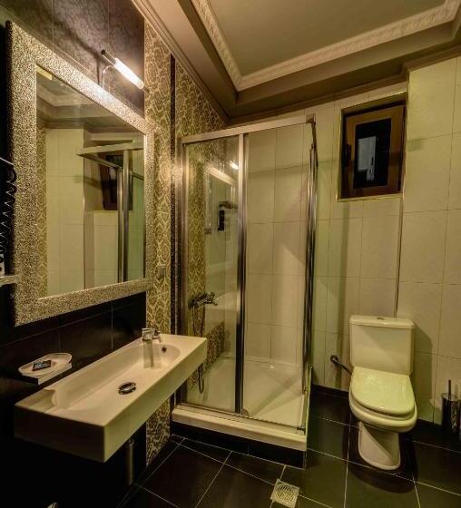 Chateau Rond Boutique Hotel & Spa