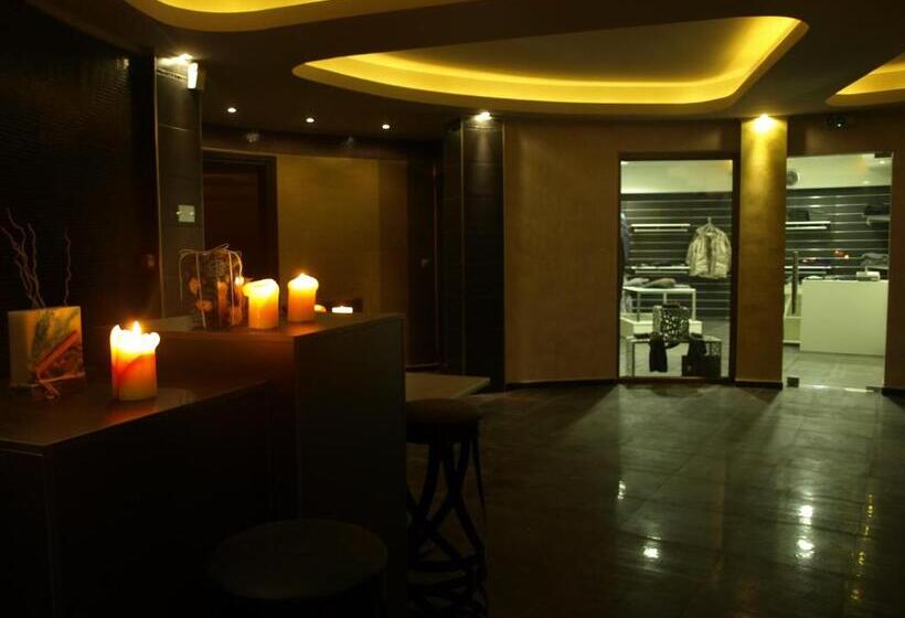 Chateau Rond Boutique Hotel & Spa