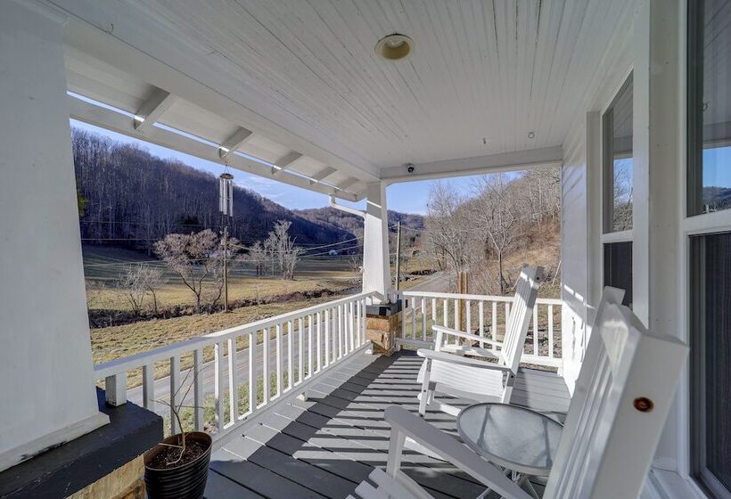 Classic Vilas Home ~ 9 Mi To Downtown Boone
