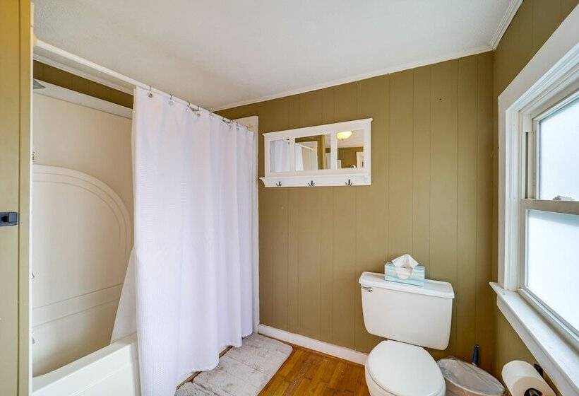 Classic Vilas Home ~ 9 Mi To Downtown Boone