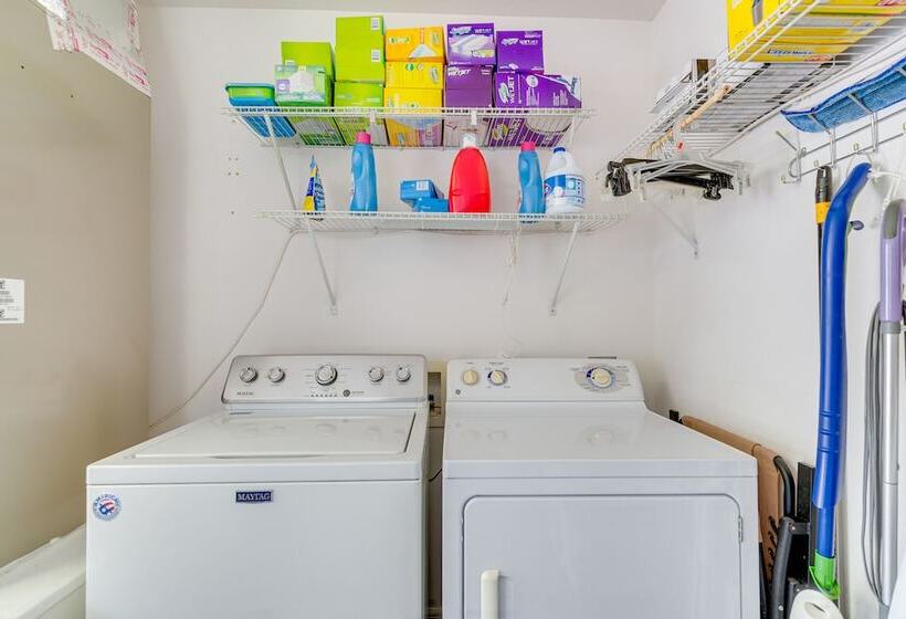 Dog Friendly Home In The Villages W/ Private Patio