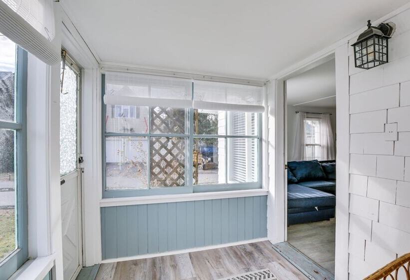 Dog Friendly Old Orchard Beach Home < 1 Mi To Pier