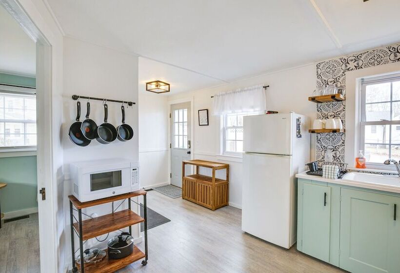 Dog Friendly Old Orchard Beach Home < 1 Mi To Pier