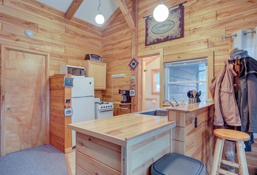 The Hideaway  Eagle Chain Access & Riverside View