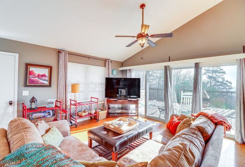 Edgemont Home W/ Deck & Bbq Grill: 2 Mi To Lake!