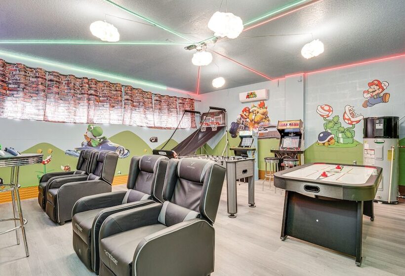 Disney Getaway W/ Game Room & Home Theater!