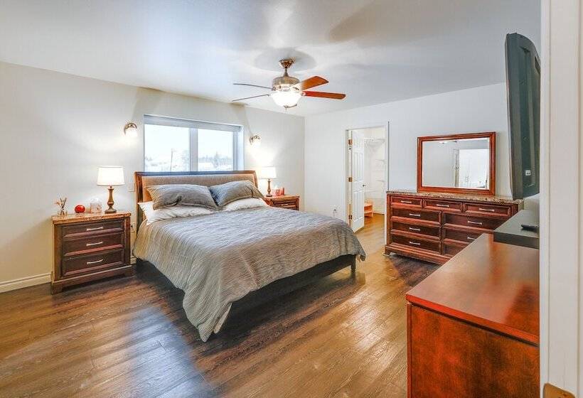 Family Friendly Fairbanks Home: Chena River Access