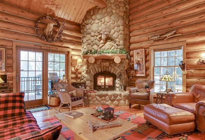 Quiet Thompsonville Log Home: Deck & River Access!